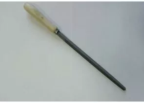 729604 - 3-ON Напильник с деревянной ручкой №2, трехгранный, 250 мм, 04-05-250 (1)