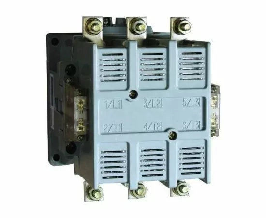 459653 - EKF Пускатель электромагнитный ПМ12-100100 220В 2NC+4NO pm12-100/220 (1)