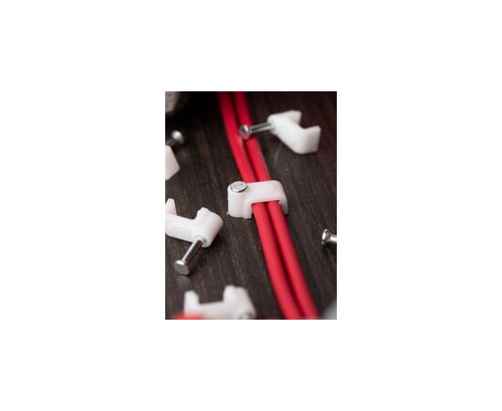 424896 - EKF cкоба плоская пластиковая 6 мм (уп. 50 шт., цена за уп.) для крепления кабеля plcn-ss-6 (8)