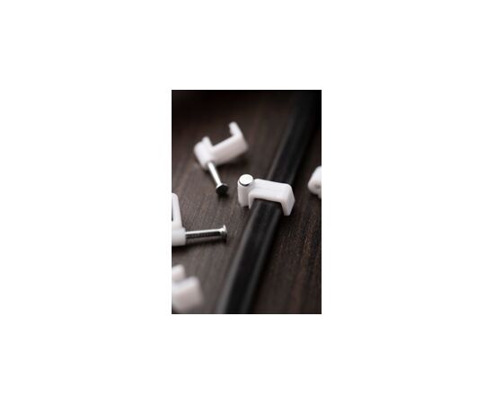 424897 - EKF cкоба плоская пластиковая 7 мм (уп. 50 шт., цена за уп.) для крепления кабеля plcn-ss-7 (10)