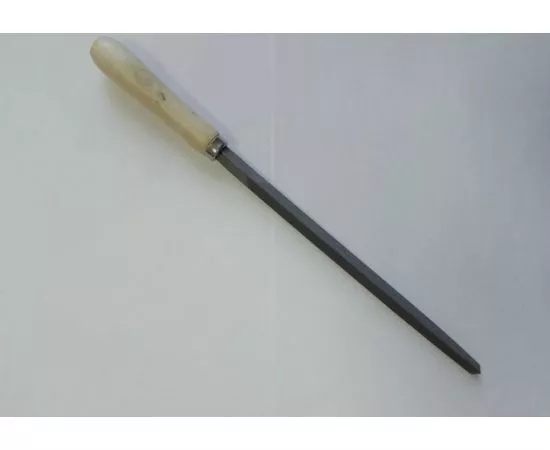 729605 - 3-ON Напильник с деревянной ручкой №2, трехгранный, 300 мм, 04-05-300 (1)