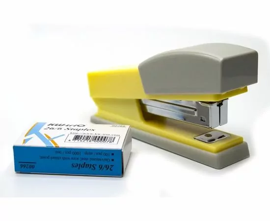 753358 - Степлер Kw-Trio Air touch (24/6,26/6) до 20л, жёлтый,скобы в комплекте 1094252 (1)